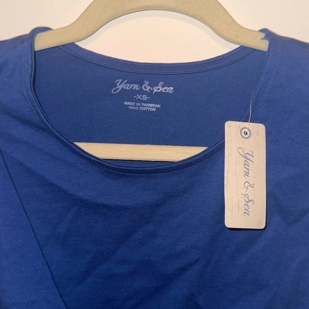 Women's Blue Sleeveless Top